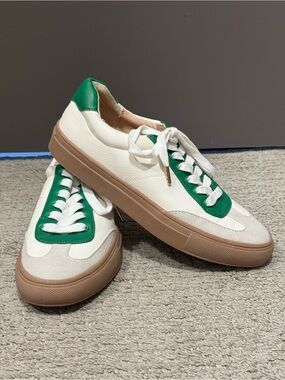 LOFT White and Green Low-Top Sneakers with Tan Sole